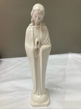 MJ Hummel Vintage Praying Madonna Figurine 8.5"  West Germany HM 46/0